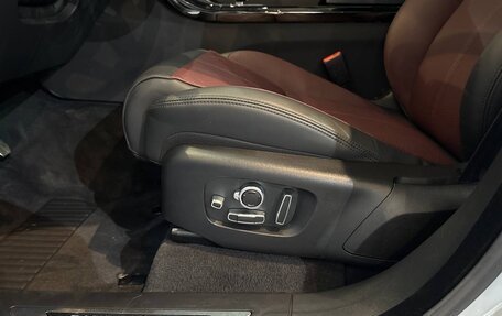 Land Rover Range Rover Evoque II, 2025 год, 5 990 000 рублей, 10 фотография