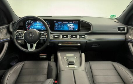 Mercedes-Benz GLS, 2024 год, 13 990 000 рублей, 25 фотография