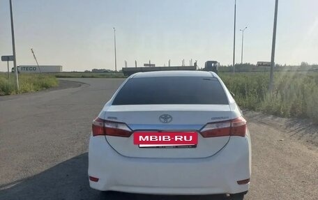 Toyota Corolla, 2013 год, 880 000 рублей, 2 фотография