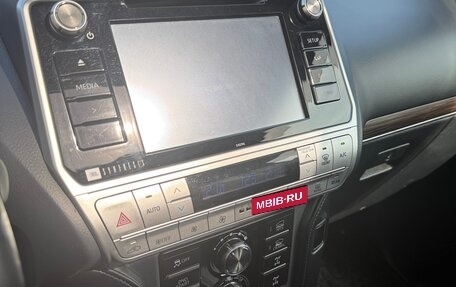 Toyota Land Cruiser Prado 150 рестайлинг 2, 2019 год, 5 500 000 рублей, 16 фотография