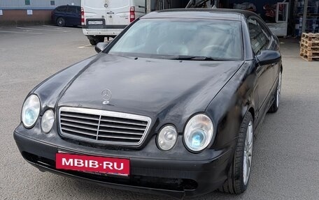 Mercedes-Benz CLK-Класс, 1998 год, 300 000 рублей, 2 фотография