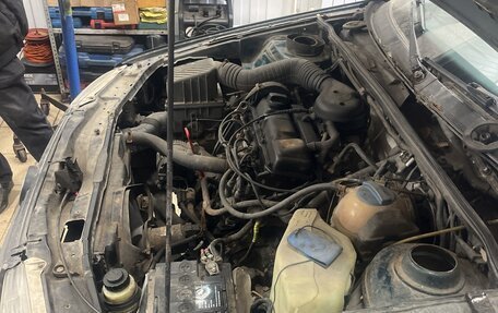 Volkswagen Passat B4, 1995 год, 180 000 рублей, 4 фотография