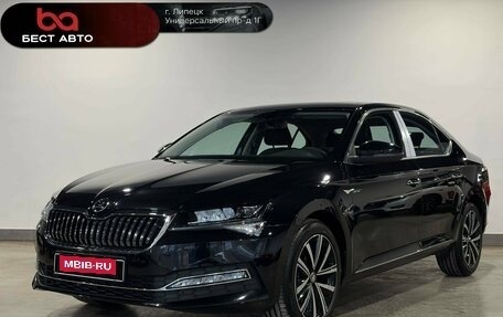 Skoda Superb III рестайлинг, 2025 год, 3 090 000 рублей, 1 фотография