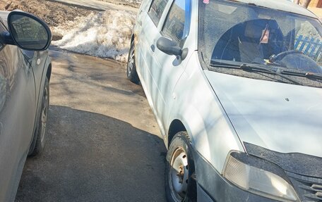 Renault Logan I, 2005 год, 150 000 рублей, 2 фотография