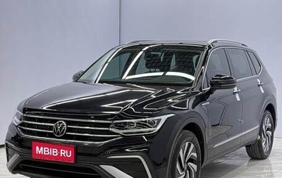 Volkswagen Tiguan II, 2023 год, 2 900 000 рублей, 1 фотография