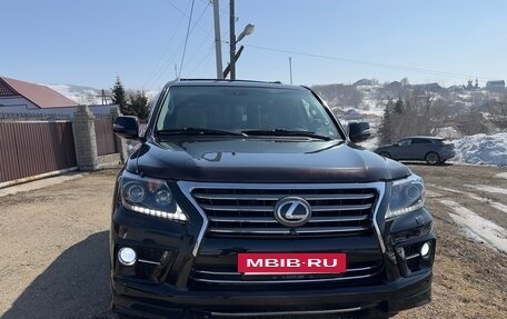 Lexus LX III, 2011 год, 3 990 000 рублей, 8 фотография