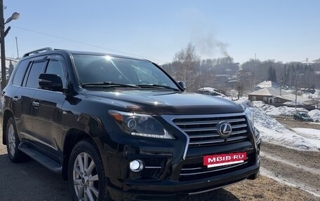 Lexus LX III, 2011 год, 3 990 000 рублей, 7 фотография