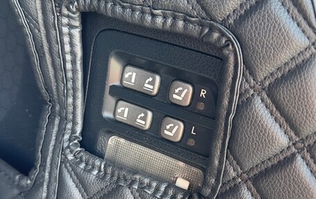 Lexus LX III, 2011 год, 3 990 000 рублей, 33 фотография