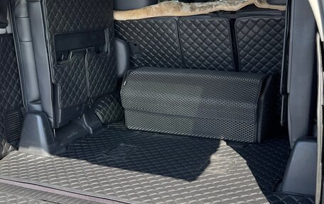 Lexus LX III, 2011 год, 3 990 000 рублей, 28 фотография