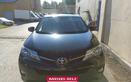 Toyota RAV4, 2013 год, 2 000 000 рублей, 3 фотография