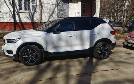 Volvo XC40 I, 2020 год, 3 200 000 рублей, 2 фотография