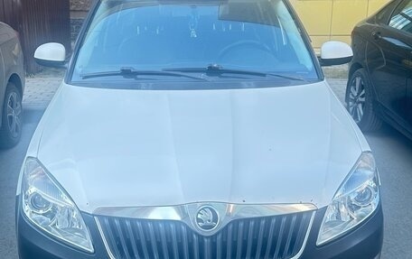 Skoda Fabia II, 2014 год, 650 000 рублей, 5 фотография