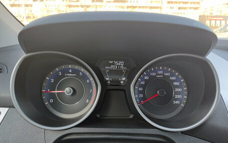 Hyundai Elantra V, 2013 год, 890 000 рублей, 16 фотография