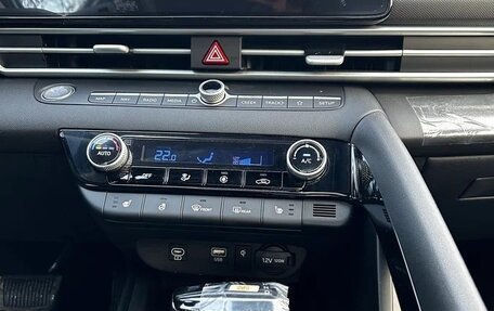 Hyundai Elantra, 2023 год, 1 590 000 рублей, 10 фотография