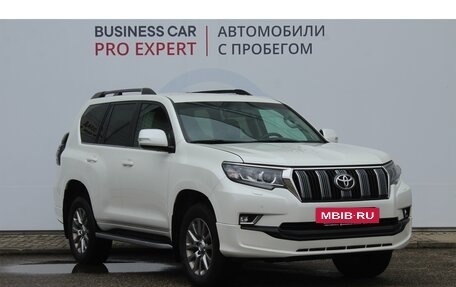 Toyota Land Cruiser Prado 150 рестайлинг 2, 2019 год, 4 859 000 рублей, 3 фотография