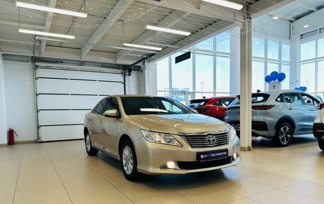 Toyota Camry, 2011 год, 1 699 999 рублей, 8 фотография