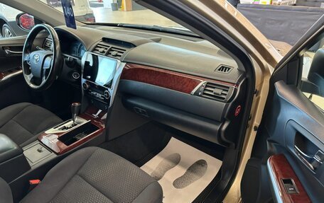 Toyota Camry, 2011 год, 1 699 999 рублей, 12 фотография