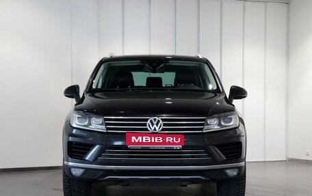 Volkswagen Touareg III, 2015 год, 2 050 000 рублей, 2 фотография