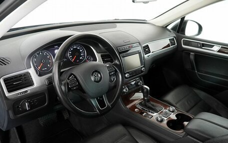 Volkswagen Touareg III, 2015 год, 2 050 000 рублей, 9 фотография