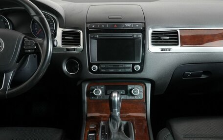 Volkswagen Touareg III, 2015 год, 2 050 000 рублей, 13 фотография