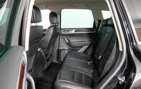 Volkswagen Touareg III, 2015 год, 2 050 000 рублей, 10 фотография