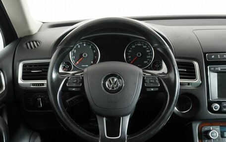 Volkswagen Touareg III, 2015 год, 2 050 000 рублей, 17 фотография