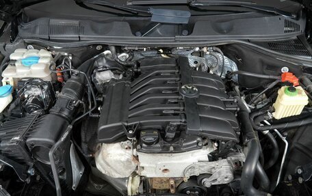 Volkswagen Touareg III, 2015 год, 2 050 000 рублей, 26 фотография