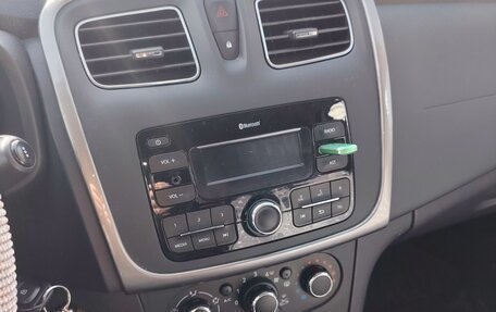 Renault Sandero II рестайлинг, 2019 год, 100 250 рублей, 10 фотография