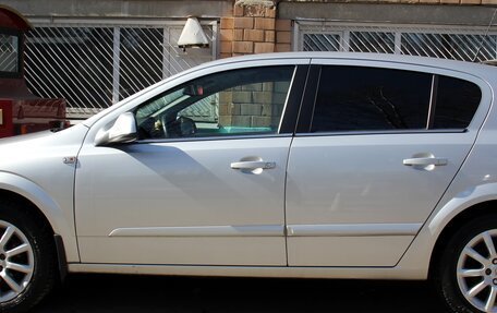 Opel Astra H, 2013 год, 990 000 рублей, 3 фотография