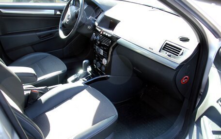 Opel Astra H, 2013 год, 990 000 рублей, 15 фотография