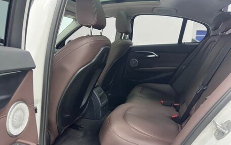 BMW 1 серия, 2022 год, 1 780 293 рублей, 16 фотография