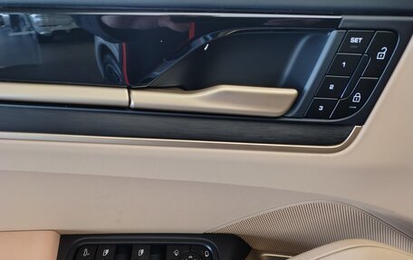 Porsche Cayenne III, 2025 год, 21 420 000 рублей, 8 фотография