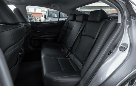 Lexus ES VII, 2020 год, 4 070 000 рублей, 13 фотография