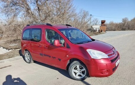 Citroen Berlingo II рестайлинг, 2011 год, 650 000 рублей, 2 фотография
