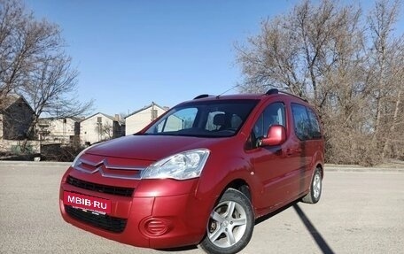 Citroen Berlingo II рестайлинг, 2011 год, 650 000 рублей, 3 фотография