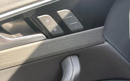 Audi A4, 2021 год, 3 650 000 рублей, 11 фотография