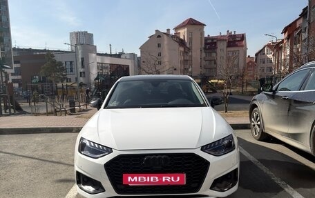 Audi A4, 2021 год, 3 650 000 рублей, 6 фотография