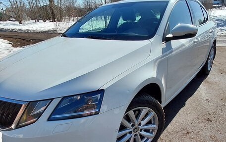 Skoda Octavia, 2017 год, 1 600 000 рублей, 6 фотография