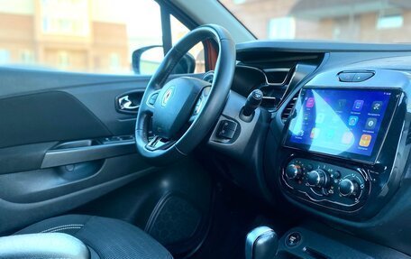 Renault Kaptur I рестайлинг, 2017 год, 1 665 000 рублей, 26 фотография