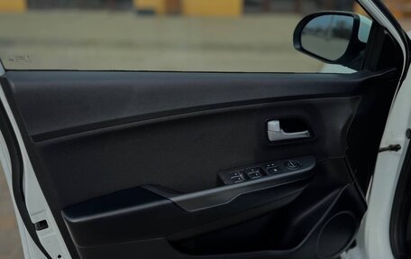 KIA Rio III рестайлинг, 2016 год, 1 230 000 рублей, 10 фотография