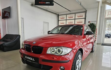 BMW 1 серия, 2005 год, 849 000 рублей, 2 фотография