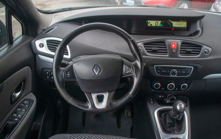 Renault Scenic III, 2011 год, 579 000 рублей, 9 фотография