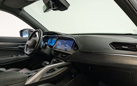 Geely Tugella FY11, 2023 год, 3 090 000 рублей, 11 фотография