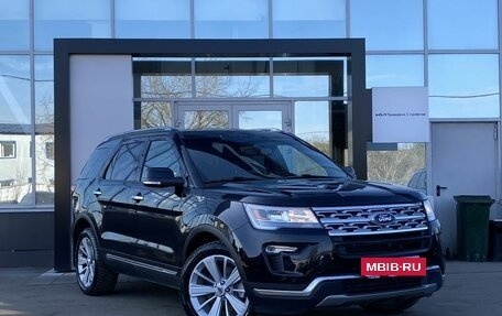 Ford Explorer VI, 2018 год, 4 199 000 рублей, 3 фотография