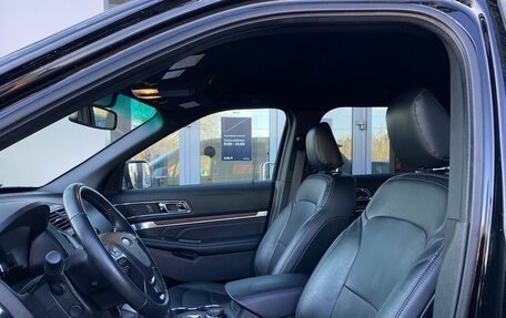 Ford Explorer VI, 2018 год, 4 199 000 рублей, 24 фотография