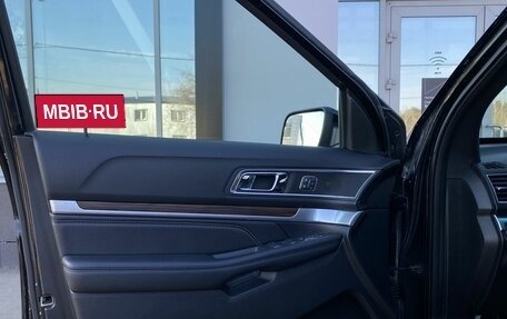 Ford Explorer VI, 2018 год, 4 199 000 рублей, 21 фотография