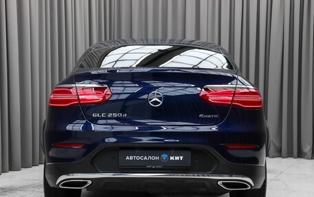 Mercedes-Benz GLC Coupe, 2017 год, 3 390 000 рублей, 5 фотография