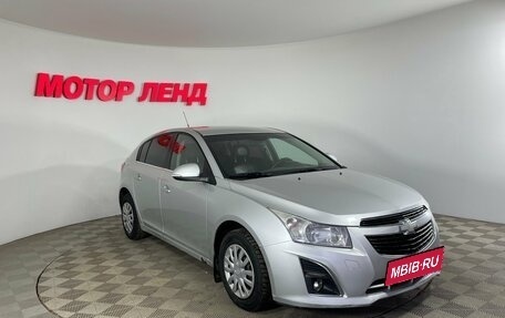 Chevrolet Cruze II, 2013 год, 910 000 рублей, 3 фотография