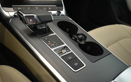 Audi A6, 2021 год, 3 499 000 рублей, 18 фотография