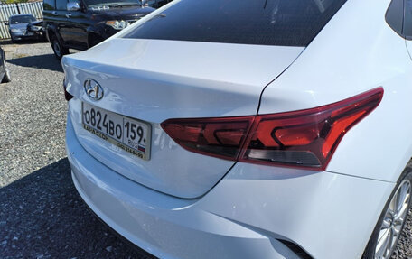 Hyundai Solaris II рестайлинг, 2020 год, 900 000 рублей, 9 фотография